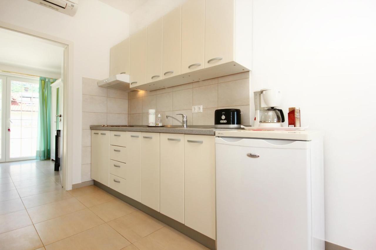 Apartments With A Parking Space Orebic, Peljesac - 10173 Exterior photo